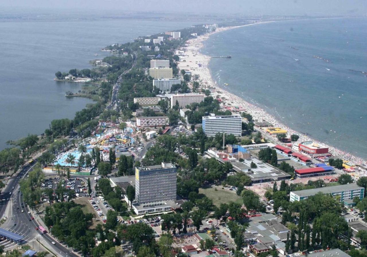 Coralia Luna Park Mamaja Zewnętrze zdjęcie